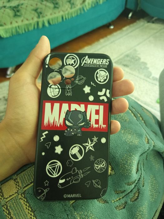 2 чехла для Айфона 12 про Макс  оба с дизайнерскийм принтом