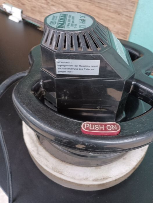 Полираща машина Waxman 230W