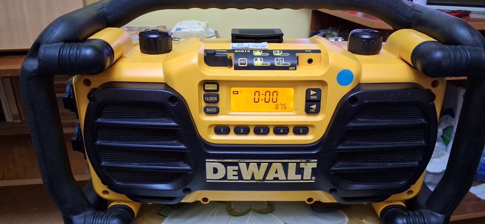 radio-Dewalt: DC013, boxe ,acumulator,blutot modul...