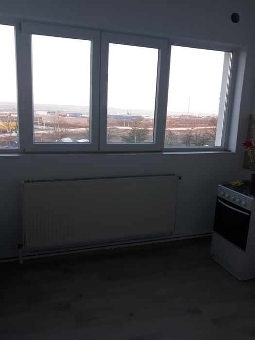 Vând garsonieră Pitești