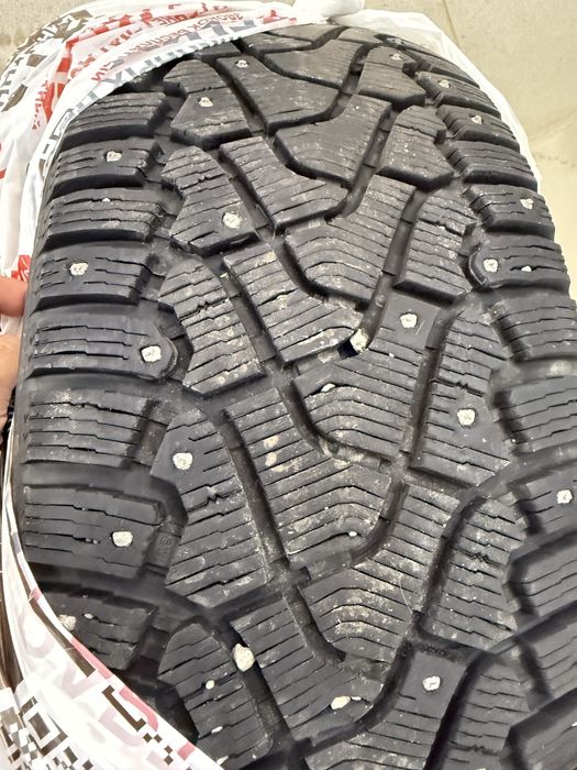 Шины зимние для Land Cruiser Prado 150