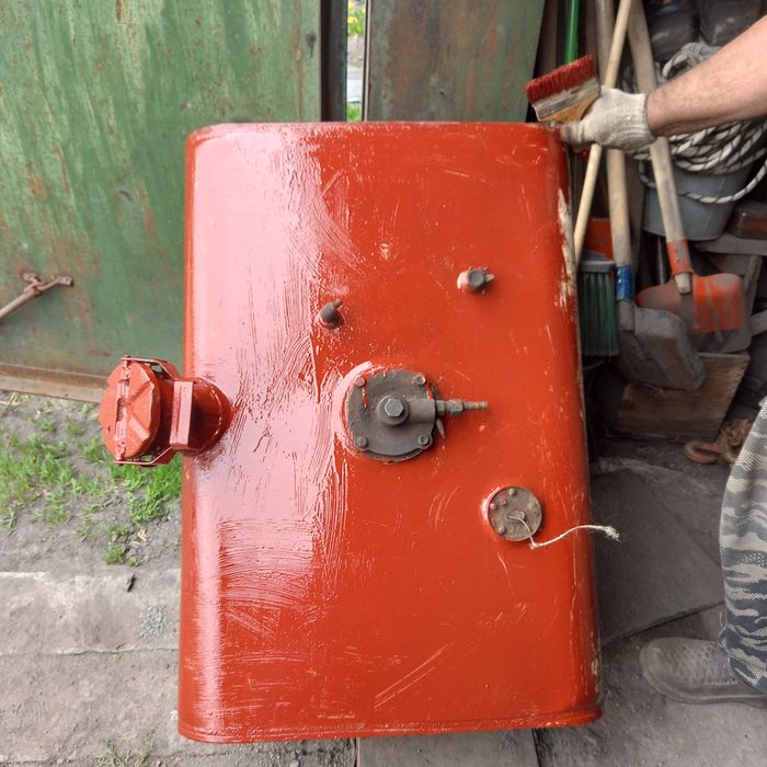 Бензобак  на МаЗ. Продам .
