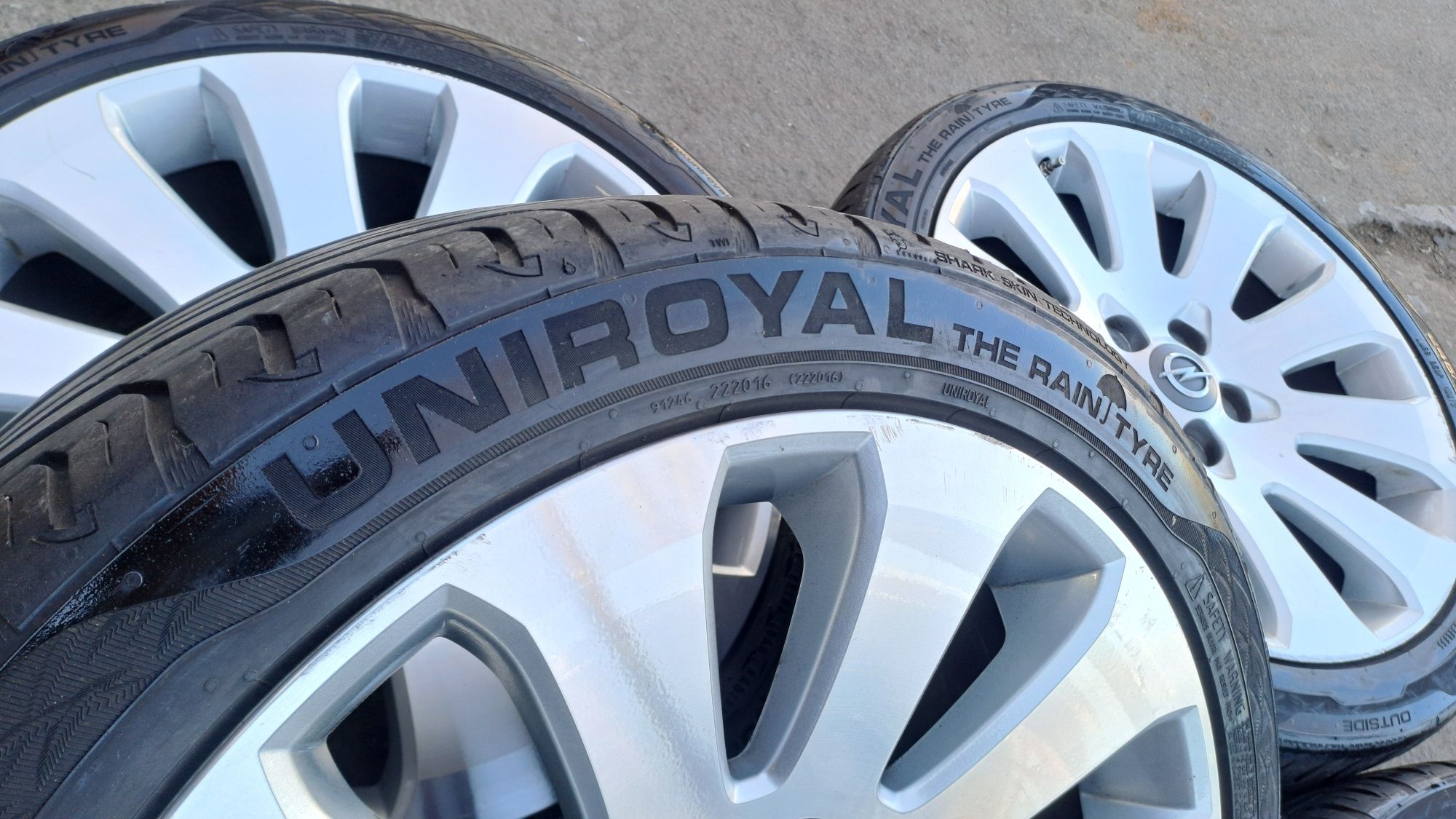19" 5Х120мм Опел Инсигния, 5x120mm Opel Insignia с гуми 245/40/19