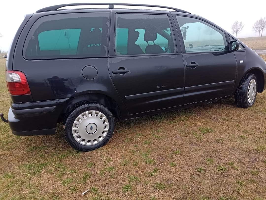 Vând Urgent Ford Galaxy 131 cp