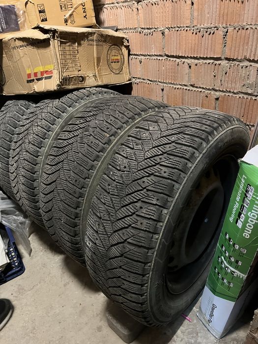 Продам зимние колеса