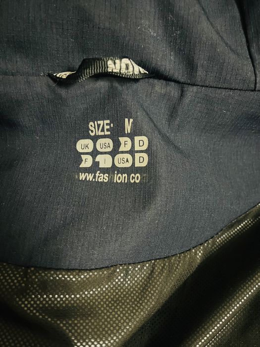 Продам куртку зимнюю подростковую