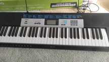 Orga Casio LK - 136