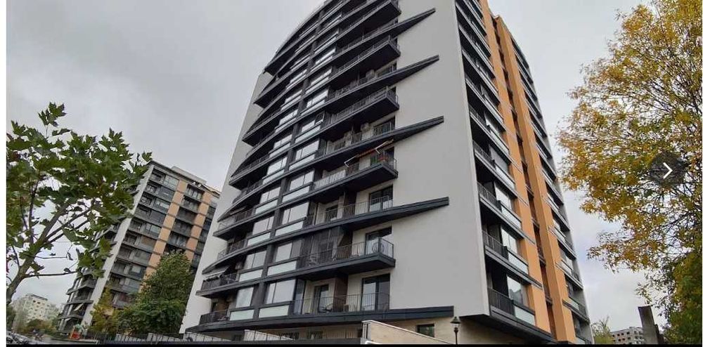 Inchiriez loc de parcare subteran in Titan (Armonia Evocasa bloc C)