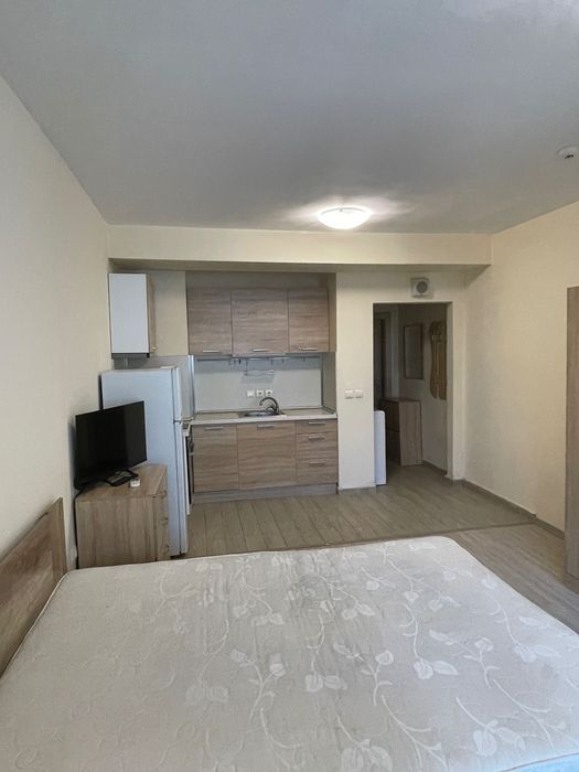 Дава се под наем Едностаен апартамент в София, 7-ми 11-ти километър - 46 кв.м за 408 € - Снимка #1