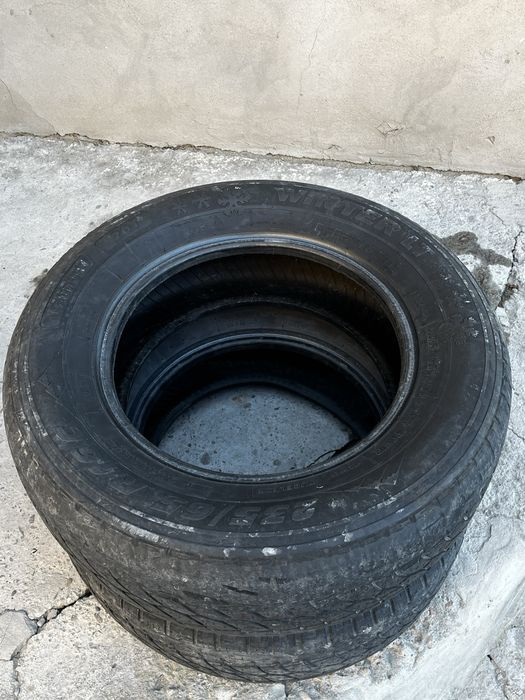 Зимние шины 235/65/16 пара