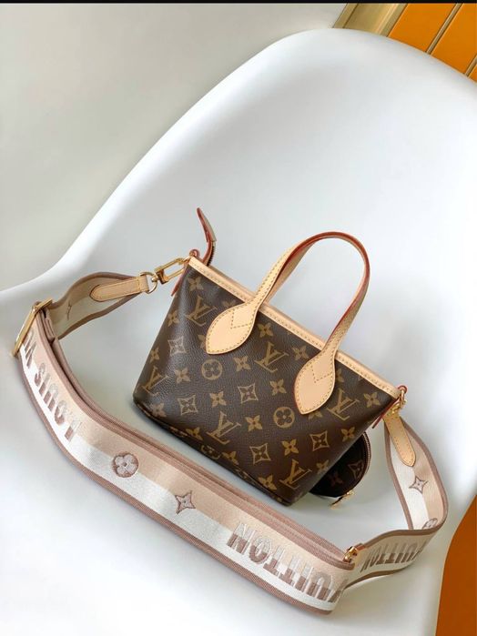 Bag LOUIS VUITTON  M46705  M46786 Neverfull BB