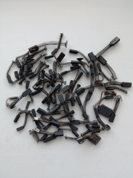 Щётки медно-графитовые.