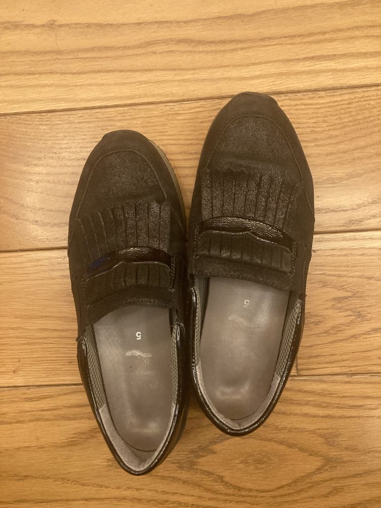 Fila, Pepe jeans ARA, Scechers