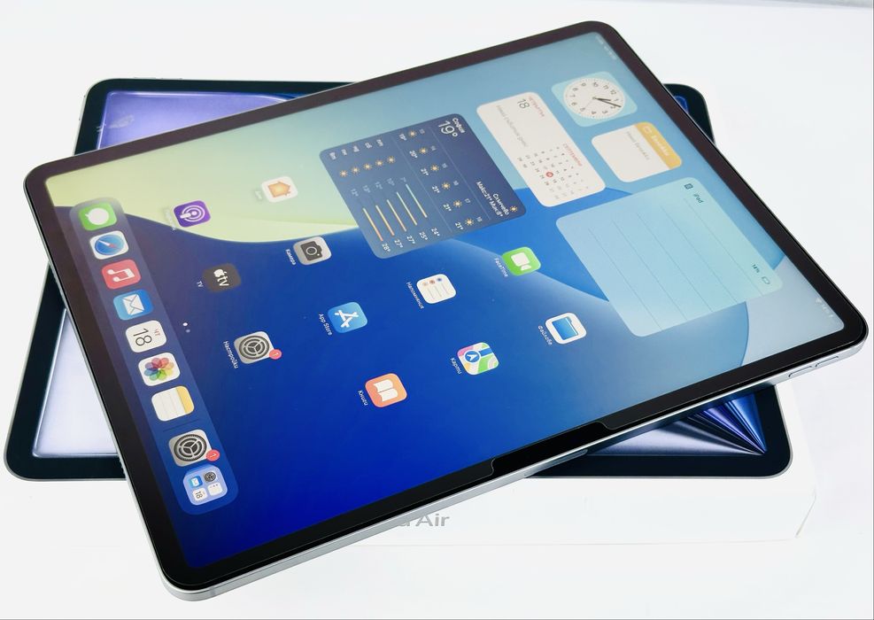 НОВ! Apple iPad Air 13" M3 2025 128GB Wifi + Cellular Гаранция!