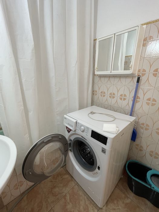 Apartament 2 camere piata DOMENII/1 MAI/piata CHIBRIT