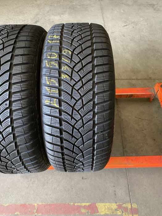 Anvelope iarna 215/50/17 Goodyear Ultra Grip Performance 215 50 17 R17