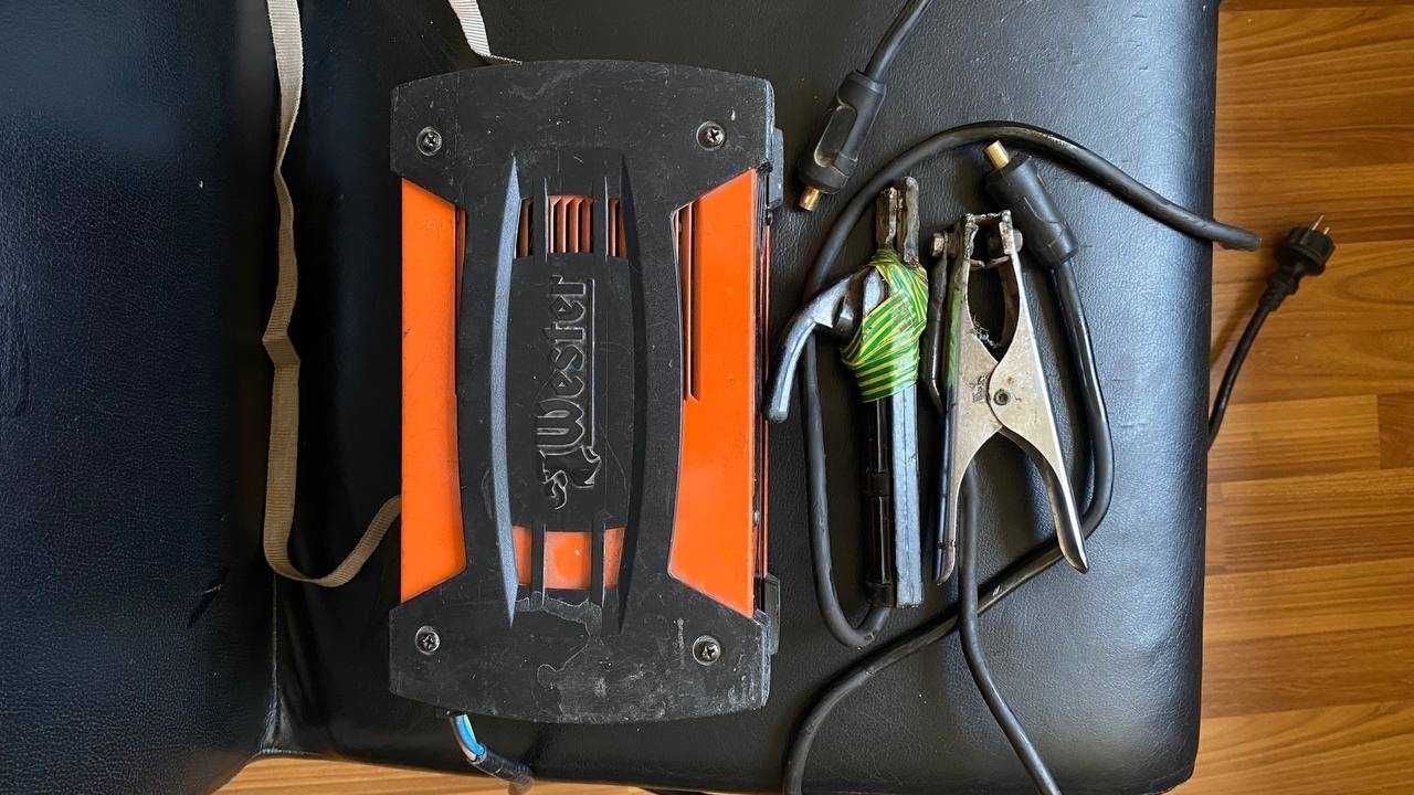 Сварочный аппарат Wester Compact 120