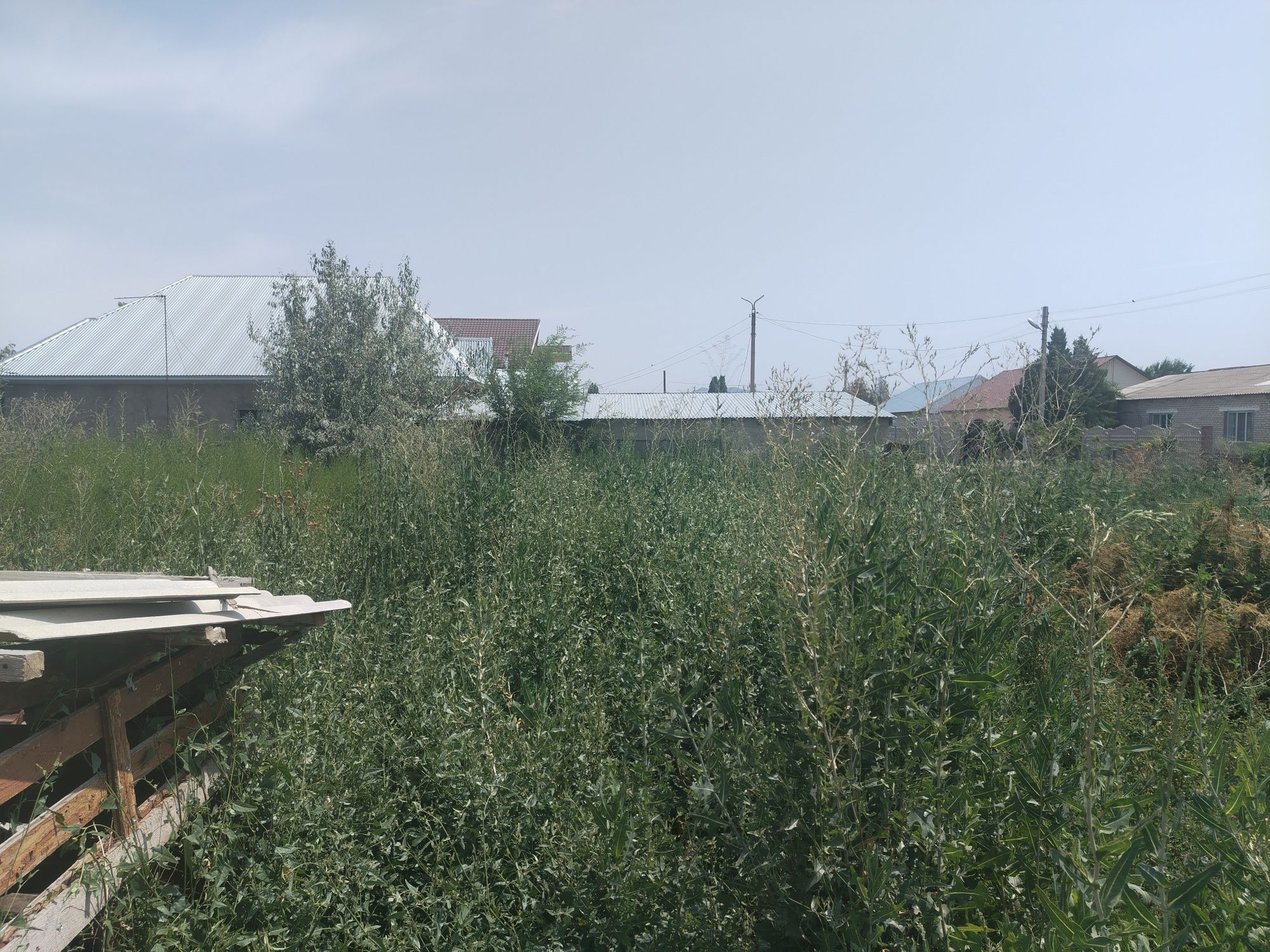 Продаётся участок в пригородном сулутор участок 6.4 сотки