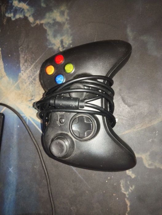 Джойстик Xbox 360
