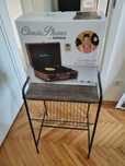 Pick-up Lenovo + masă + cadou viniluri vechi