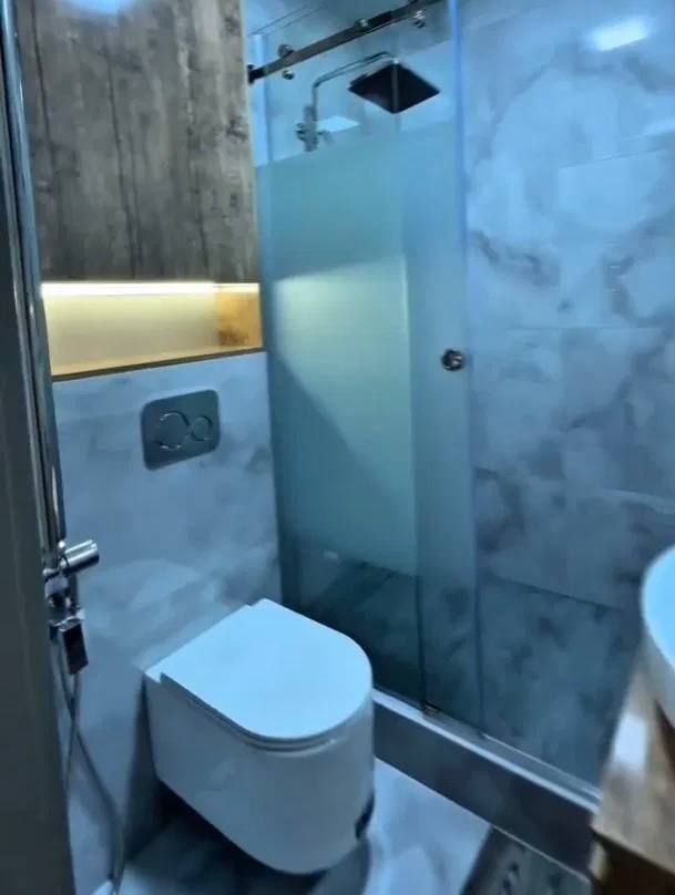 Sotiladi Квартира Мирабад Саракулька 5//1//9 120м2 можно под Офис
