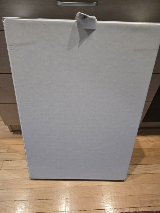 Твърд повивалник