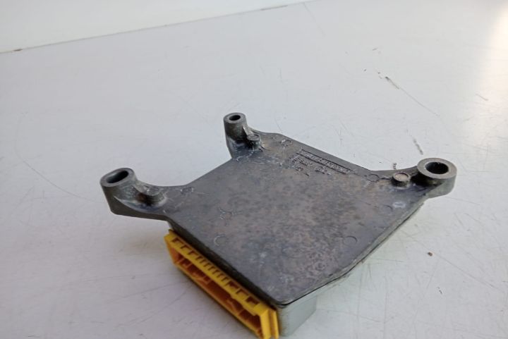 Calculator modul airbag  8200112746A Renault Laguna a 2-a generatie s