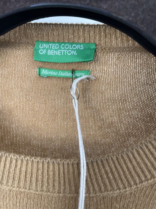 Benetton нов пулове от 100% вълна