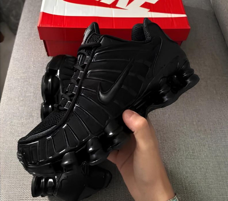 Nike Shox TL Black мъжки маратонки