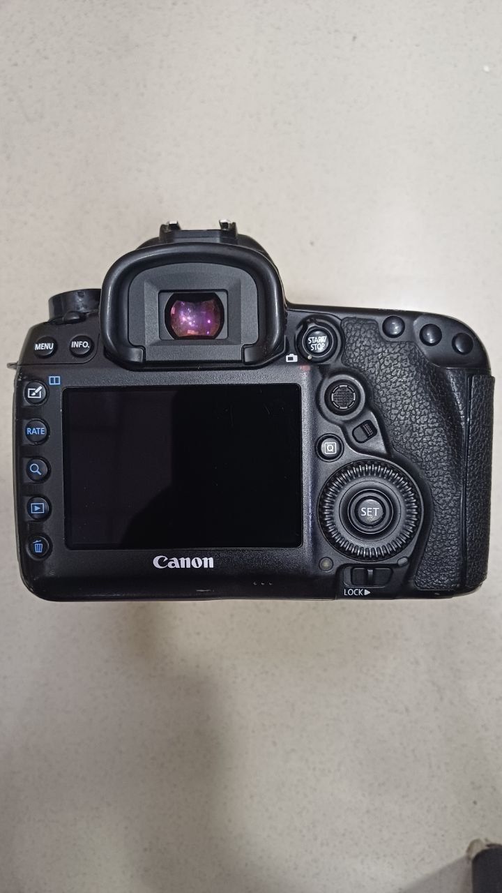 Canon 5d mark 4 . Holati yaxshi ishlashi zoʻr