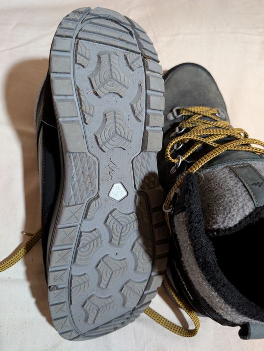 Quechua decathlon Mid - удобни спортни обувки