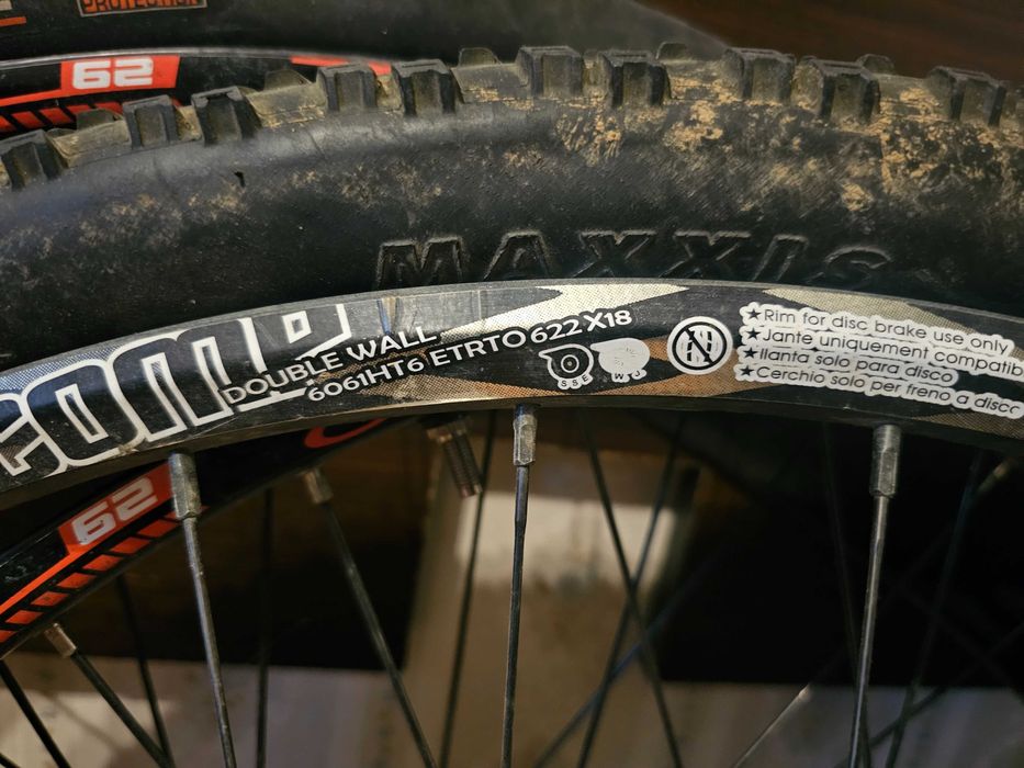 Roata fata Alex rims 29 15x100 622x18 butuc novatec