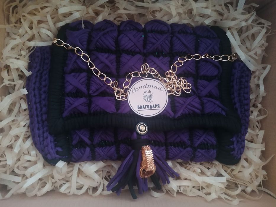 Ръчно шити чанти