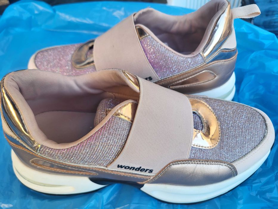 Дамски маратонки