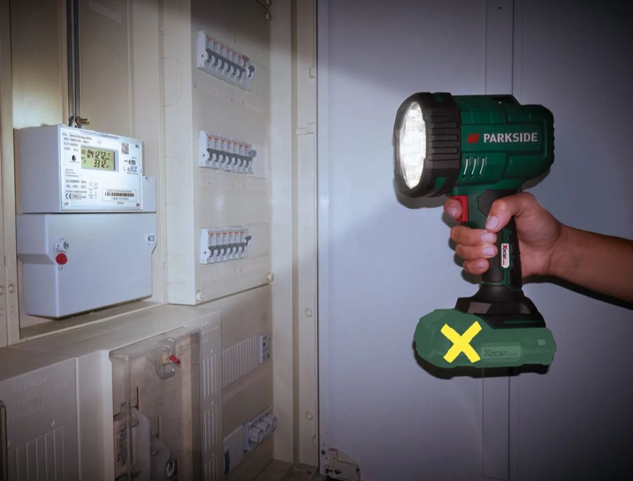 3г.ГАРАНЦИЯ  Акумулаторна LED ръчна лампа PHLA 20-Li A1 20V