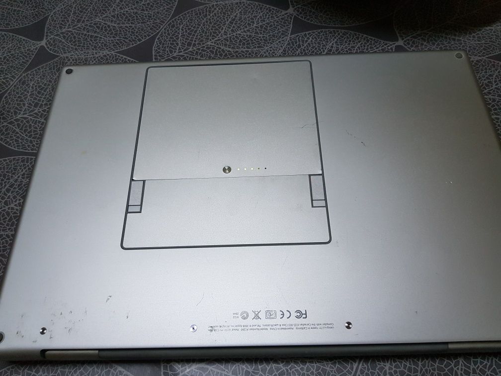 Macbook pro A1260