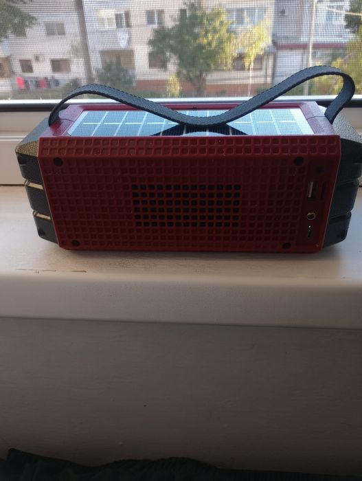 Boxă wireless portabilă încărcare solară