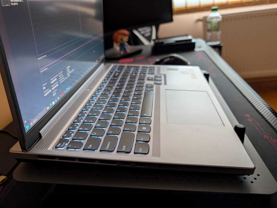 Laptop Gaming Lenovo Legion Slim 5 16APH8 , 32GB RAM, RTX 4060