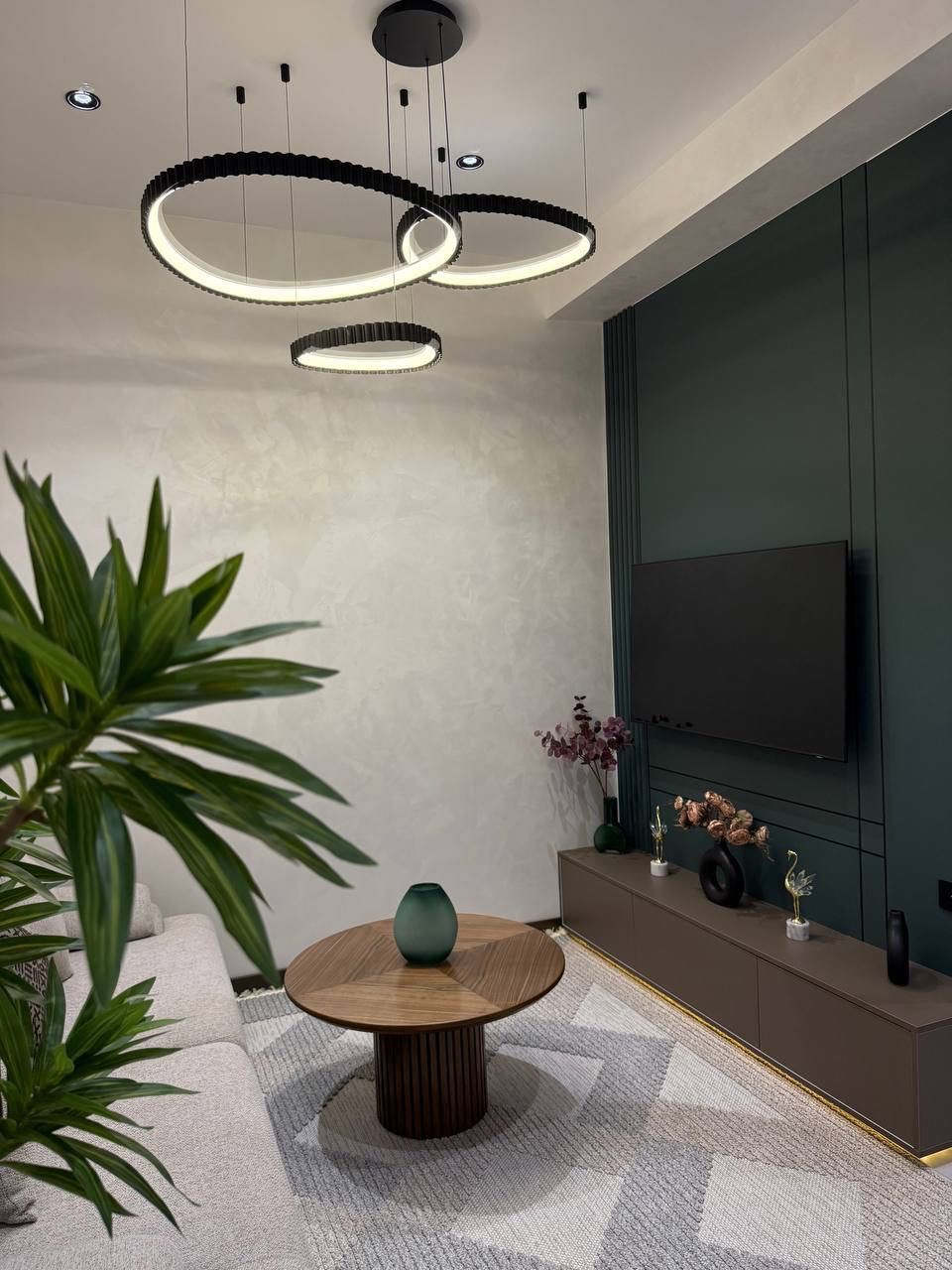 Sayram Tower Продается 3 комнатная квартира ремонт Без Базар