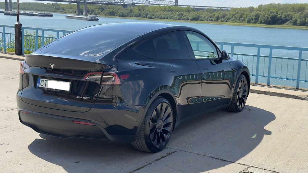Tesla Model Y Performance
