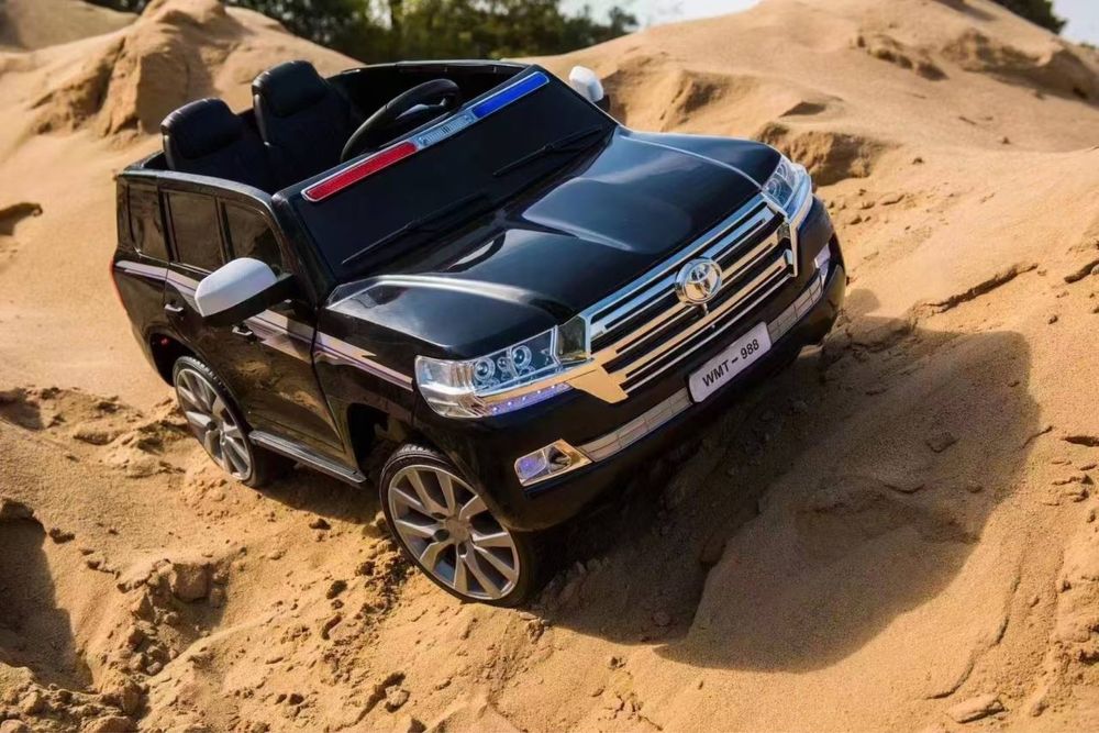 Detskiy moshina. Pultli moshina maybach