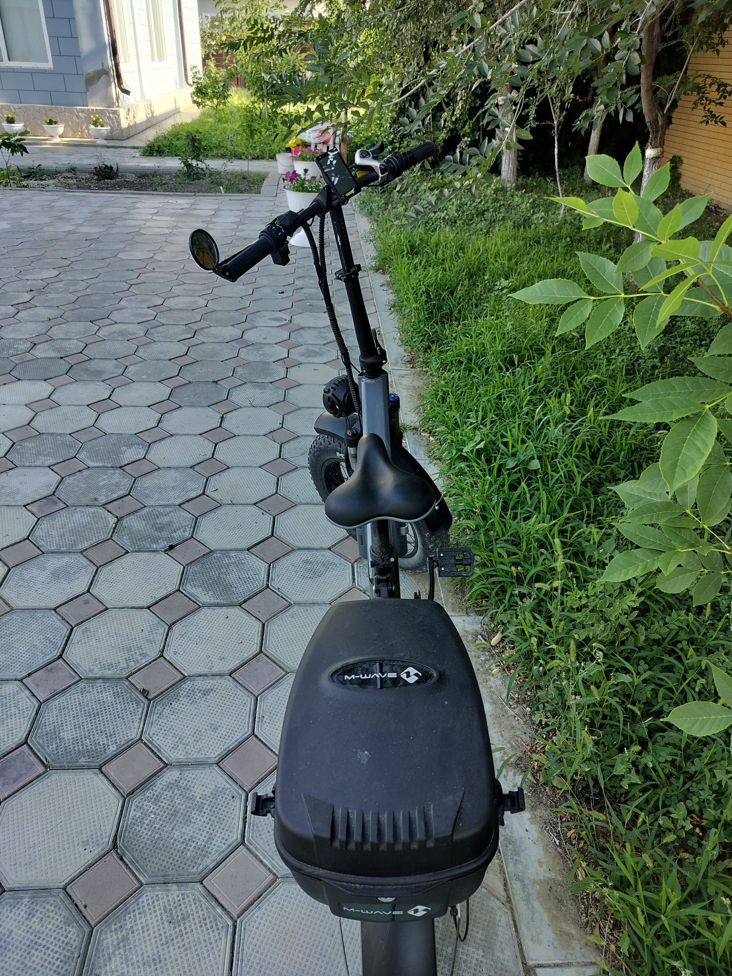 Продаю электровелосипед, почти не использовал.