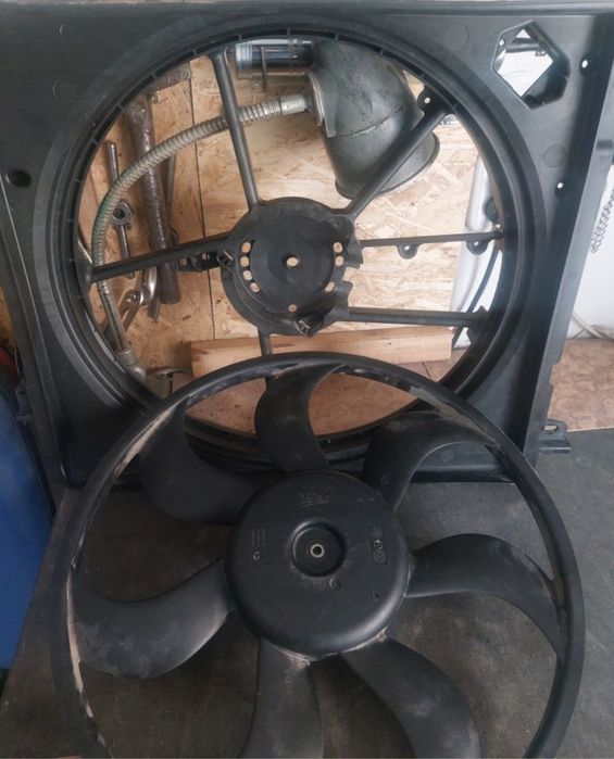 Диффузор с вентилятором. Кашкай.