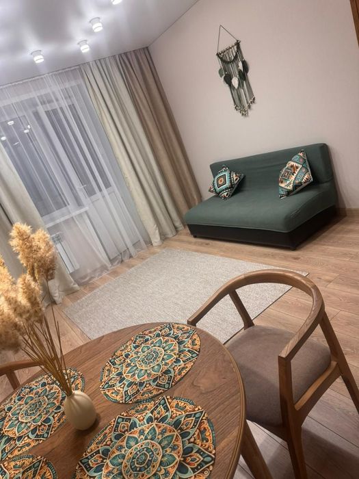 Квартира посуточно 1 комнатная Кокшетау центр,район НИШ