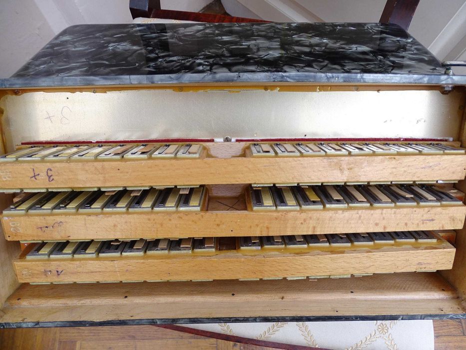 Акордеон "Weltmeister" – винтидж украса, декор - дом или заведение