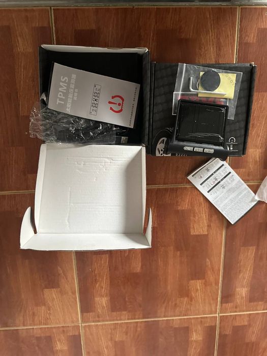 Датчик давления в шинах  TPMS