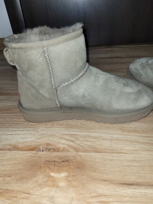 Ugg impermeabile 37