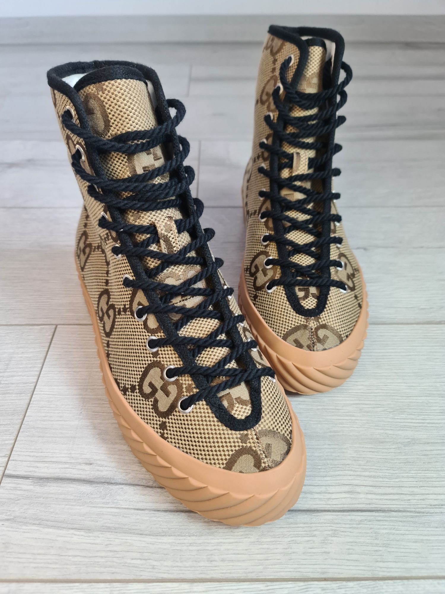 Sneakers-Gucci-Maxi-GG-High-Top-Noi-43-Transp-Gratuit-Breloc-LV+Parfum