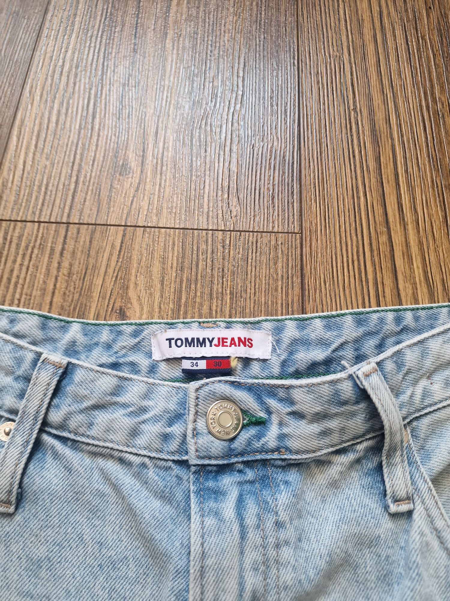 Страхотни дамски дънки moms fit TOMMY HILFIGER, размер 34 / 32