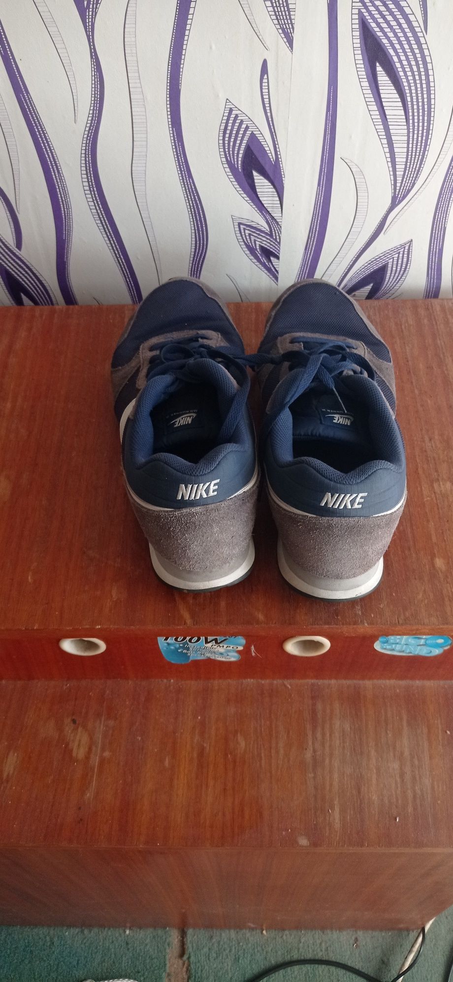Маратонки Nike запазени